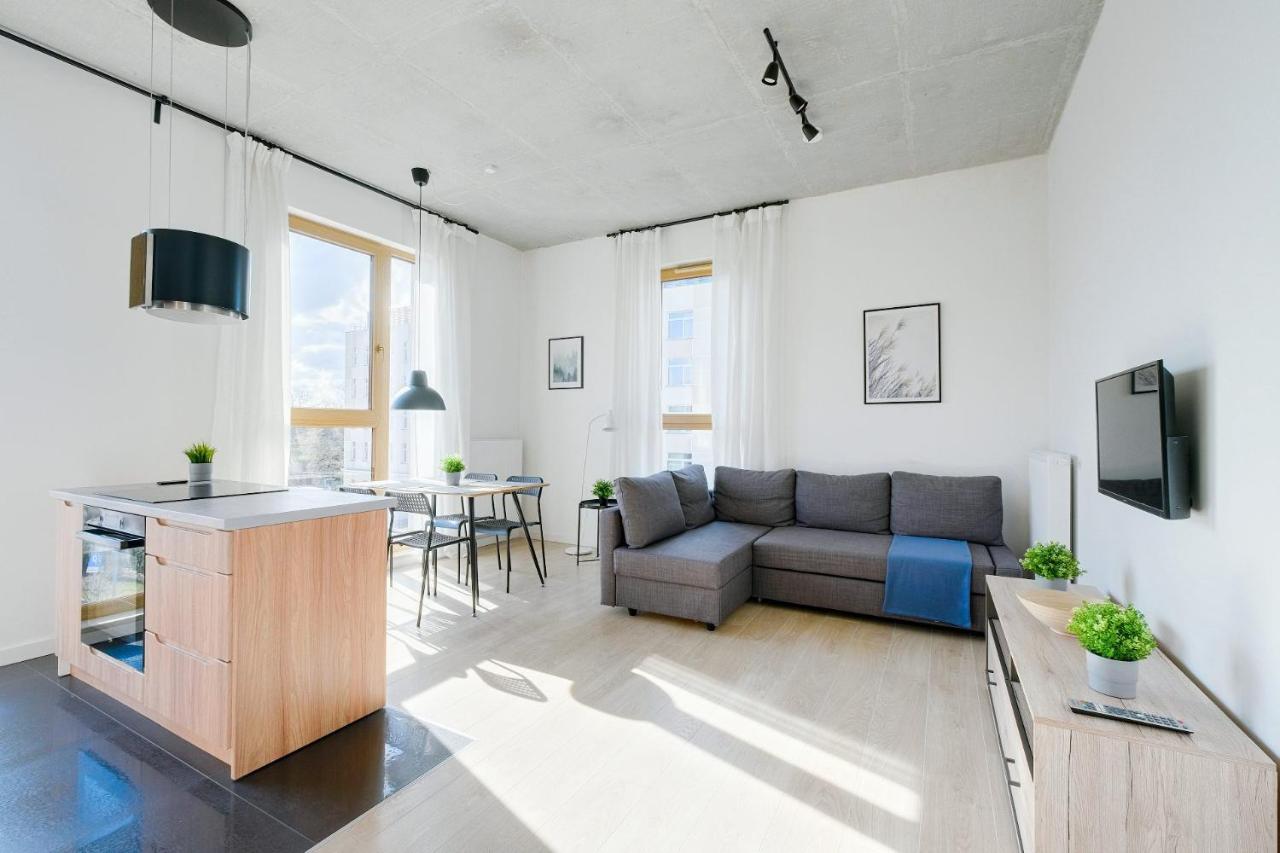 Apartamenty Patriotow 303 Warsaw Exterior photo